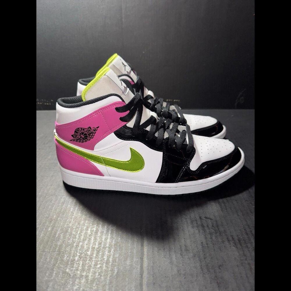 Nike Air Jordan 1 Retro Mid Cyber Pink CZ9834-100 - Sz 10.5